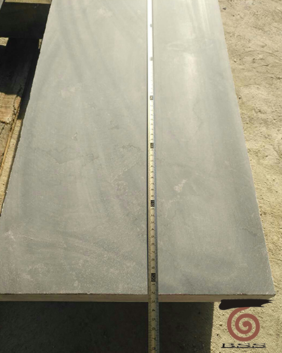 Flooring tiles