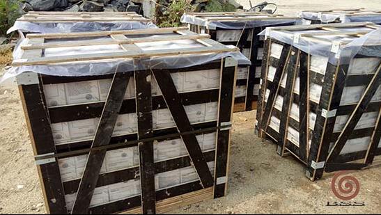 Flooring tiles