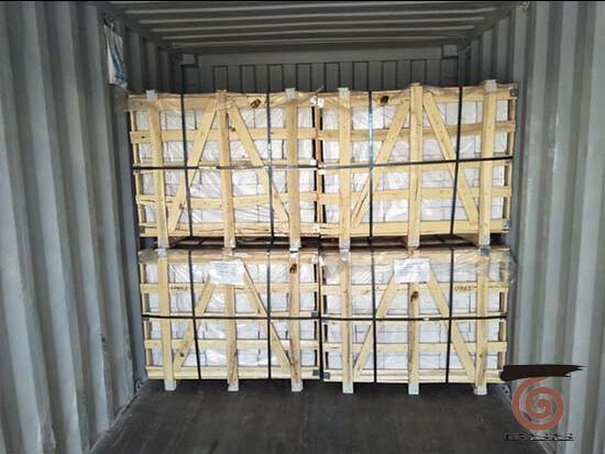 Flooring tiles