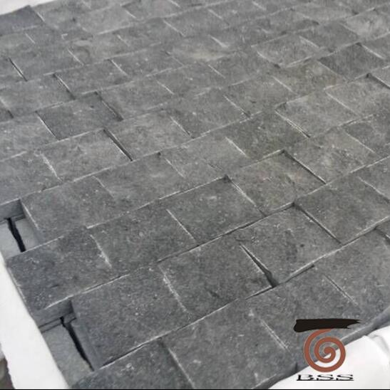 Flooring tiles