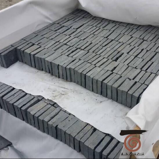 Flooring tiles